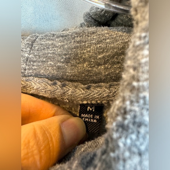 ✨Host Puck✨Men’s NFL New York Giants Hoodie- Sz Medium - Picture 7 of 9